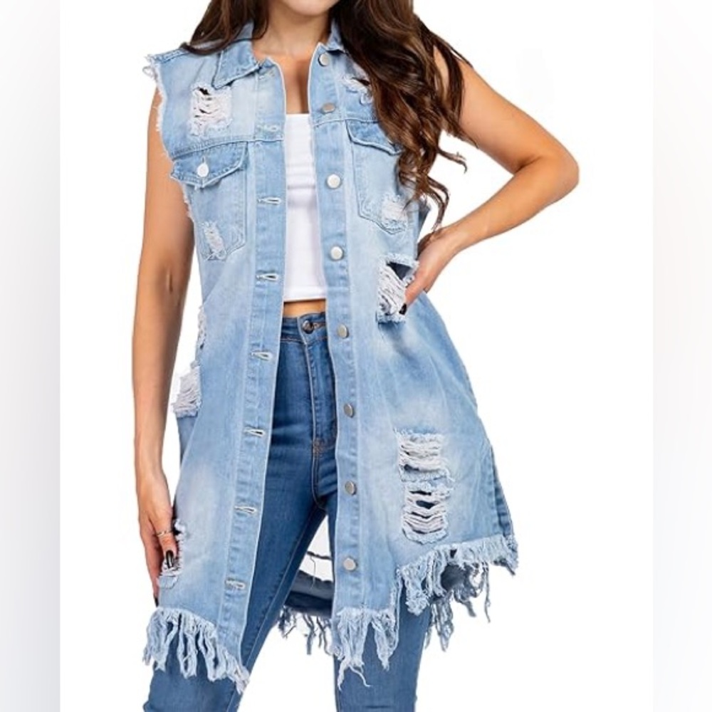 never worn fashion vest size xs runs large